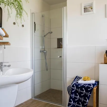 Luxushaus Boddenkueste Mit Sauna, Cleaning Included Feriehus Fuhlendorf (Mecklenburg-Vorpommern)